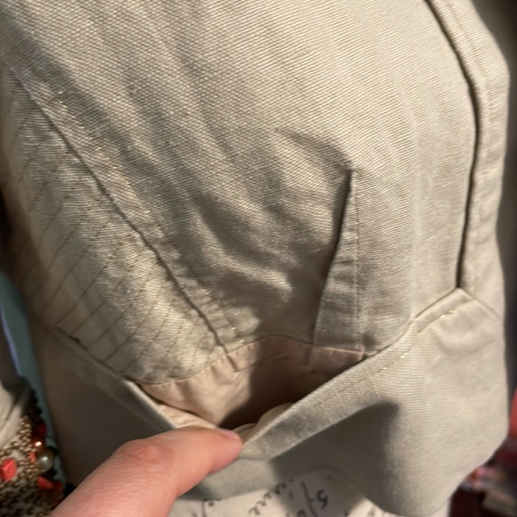 DIANE VON FURSTENBERG cropped jacked embellished sleeves pockets sz 8 - Picture 4 of 8